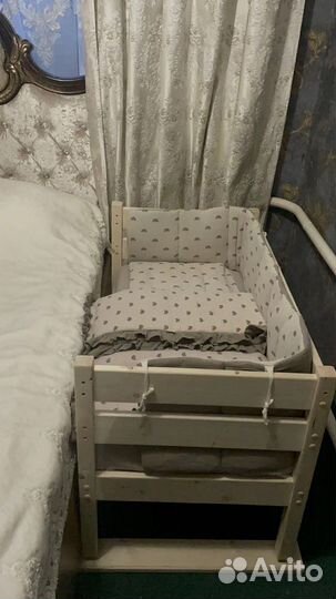 Кроватка детская приставная массив сосны
