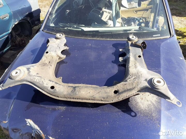 Балка передняя Volkswagen Passat B5 Plus АКПП