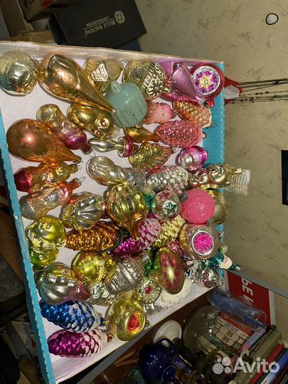 Елочные игрушки. 150 штук