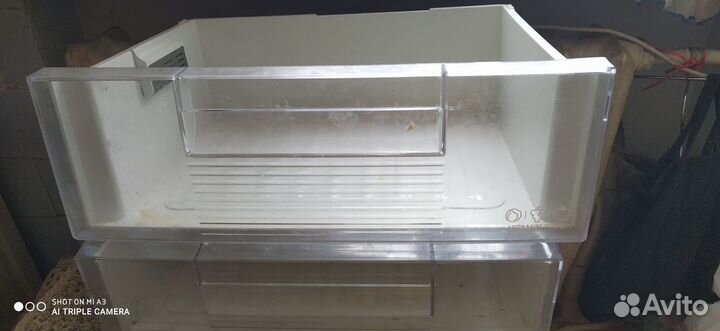 Пластиковые ящики от холодильника