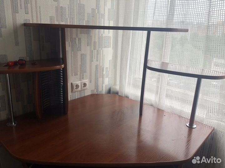 Компьютерный стол бу