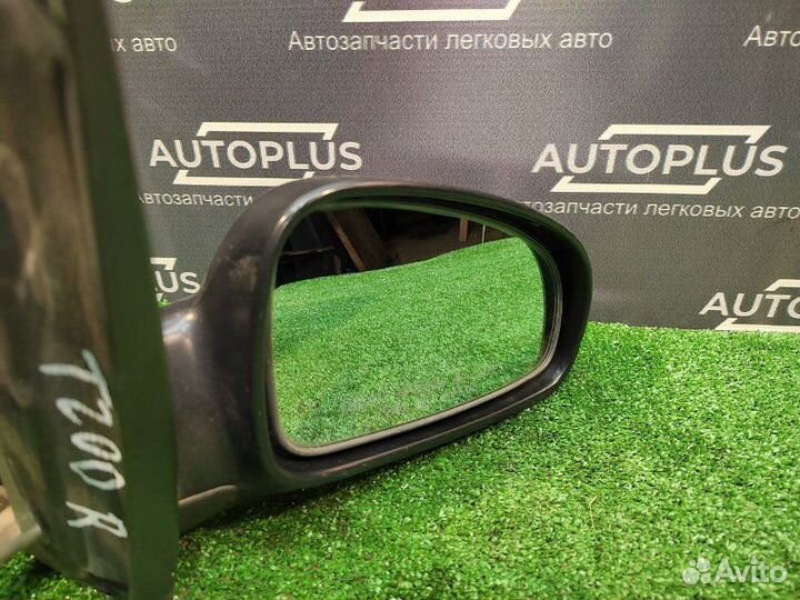 Зеркало правое Chevrolet Aveo T200 1.4 F14D3