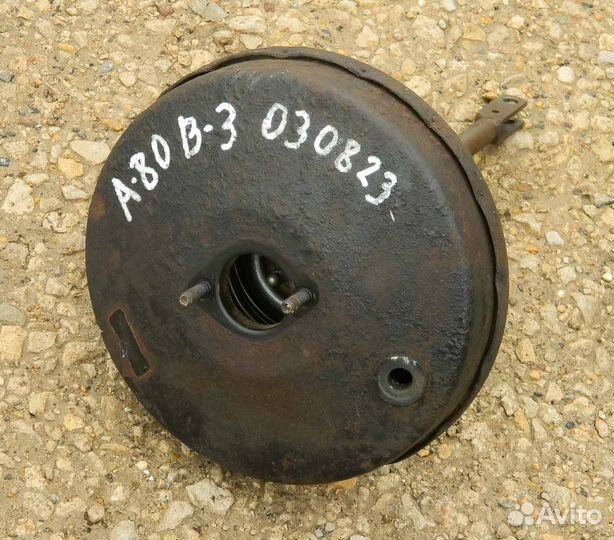 Усилитель вакуумный Audi 80 B3 1.8