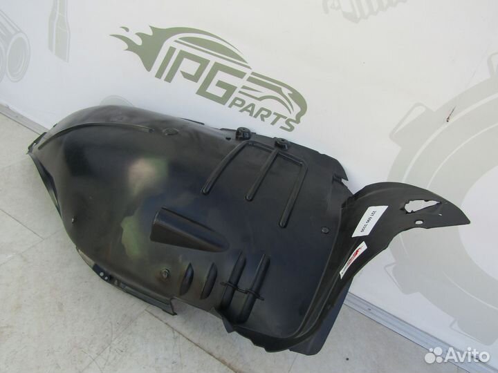 Подкрылок передний левый W221 A2216900730