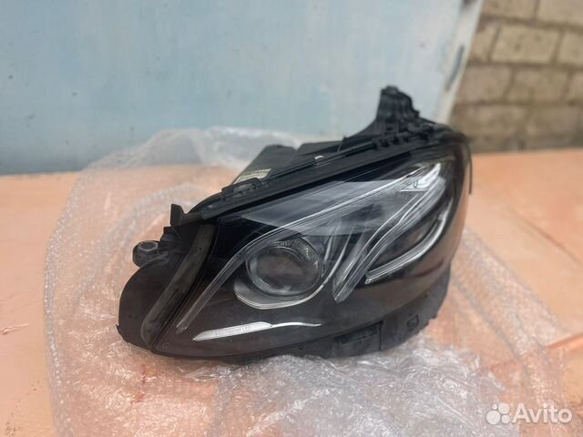 Фара левая оригинальная Mercedes-Benz w213