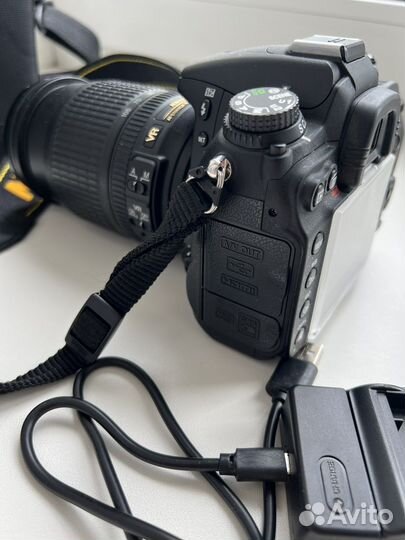 Фотоаппарат Nikon D7000