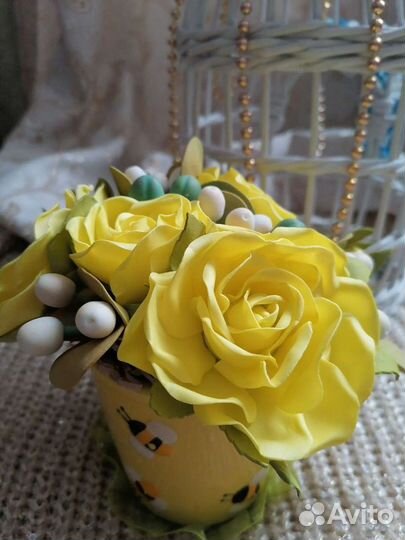 Искусственные цветы композиции