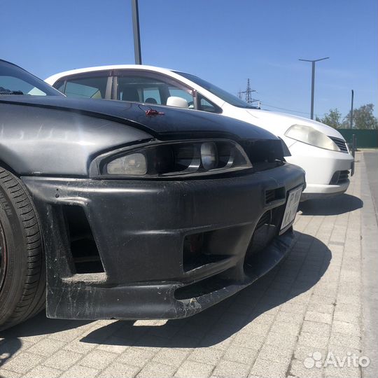 Передний бампер Nissan Skyline R33 Nismo 400R