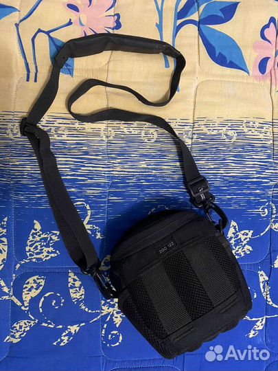 Сумка для фотоаппарата Vanguard