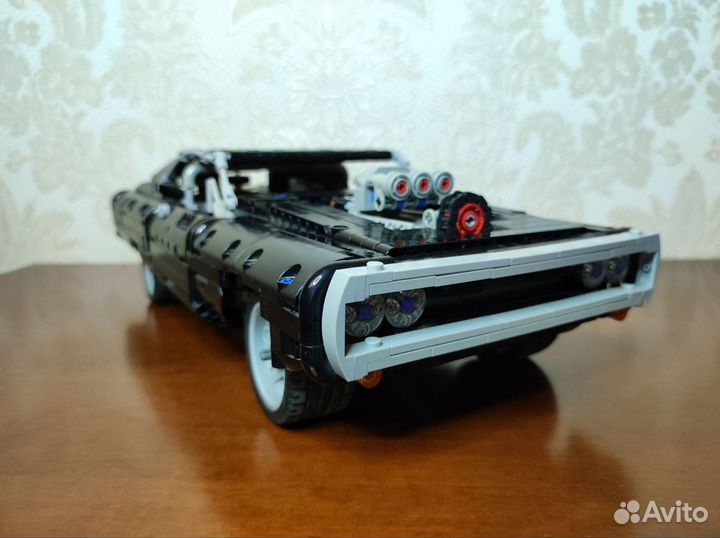 Lego Technic 42111 Dom's Dodge Charger собранный