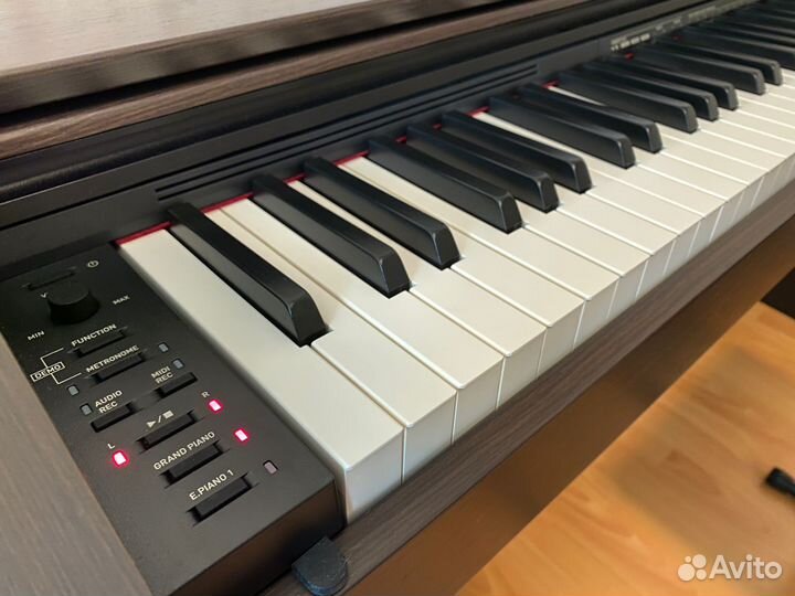 Цифровое фортепиано Casio Privia PX-870