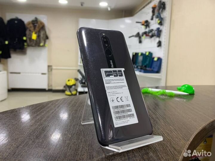 Xiaomi Redmi 8, 3/32 ГБ