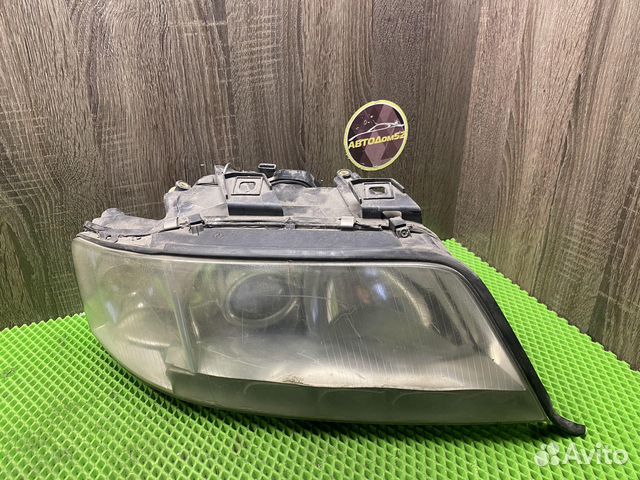 Фара передняя правая Audi A6 C5