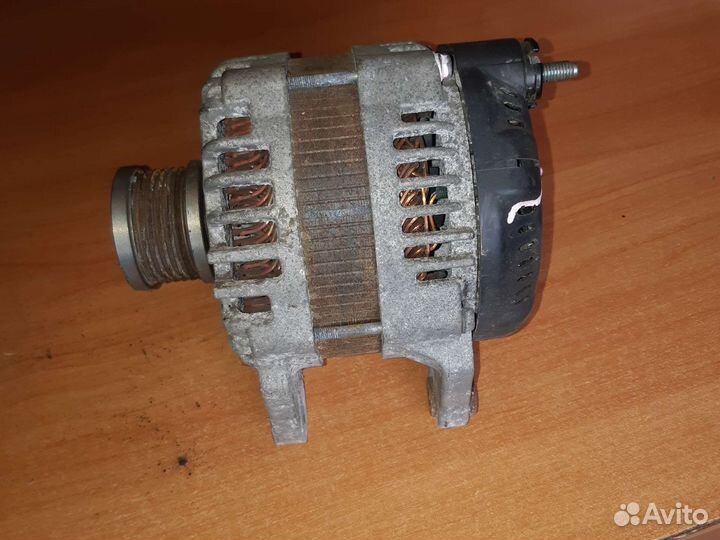 Генератор Nissan Qashqai J10. MR20DE