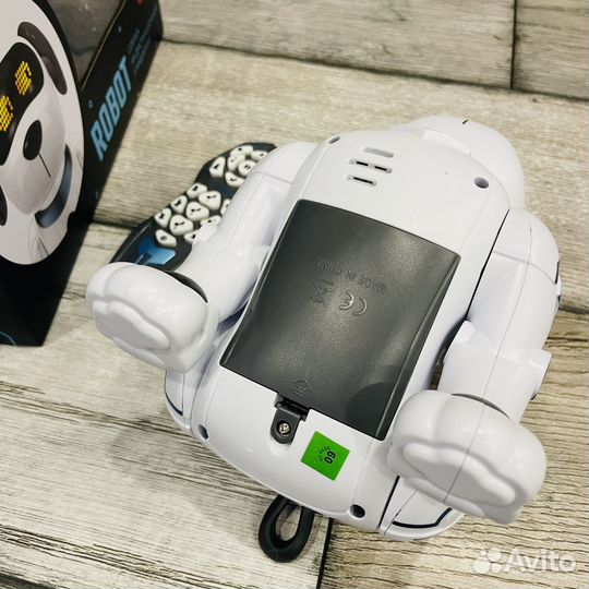 Робот собака на дистанционном управлении