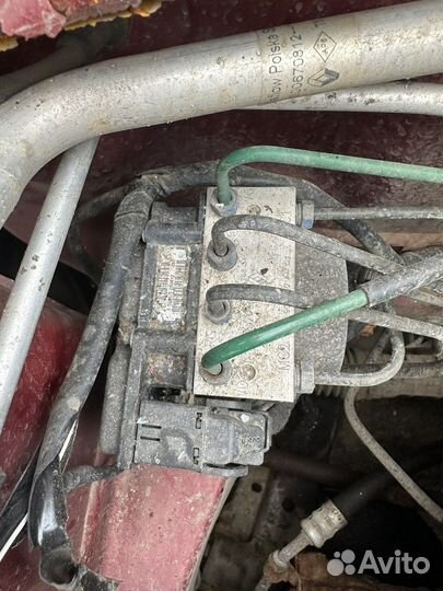 Рено сандеро stepway блок abs