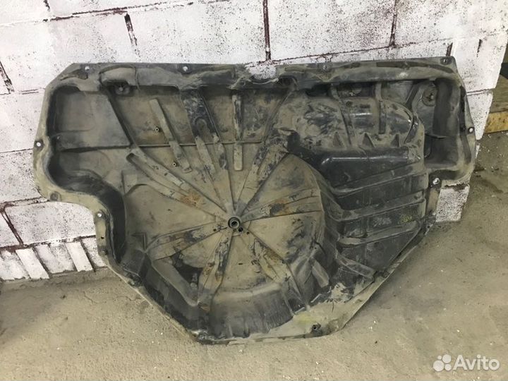 Пол багажника пластиковый Renault Megan 2 седан