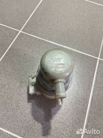 Бачок гидроусилителя Dodge Caliber SE 2008