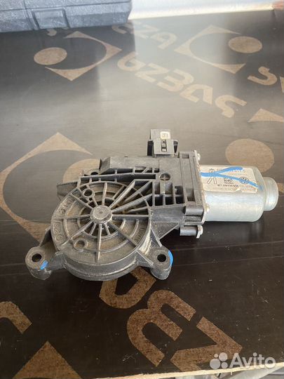 Polo sedan передняя правая дверь разбор