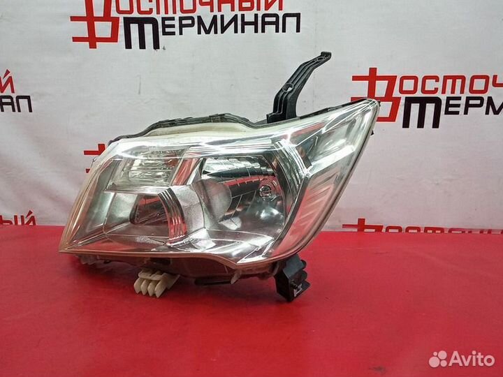 Фара nissan serena MR20