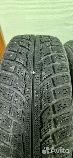 Kumho I'Zen RV Stud KC16 225/65 R17 106T