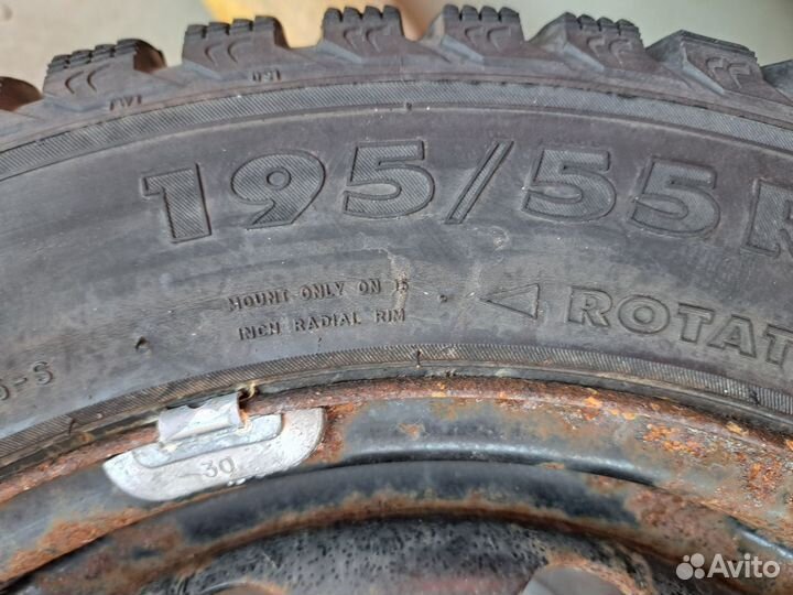 Комплект зимних шипованных колёс на Шкода Фабия