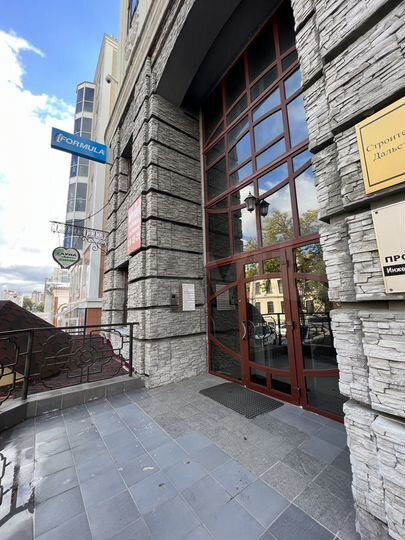 Офис в бизнес центре Комсомольская