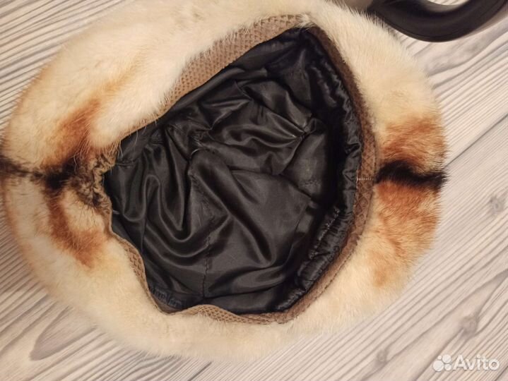 Кепка берет норковая