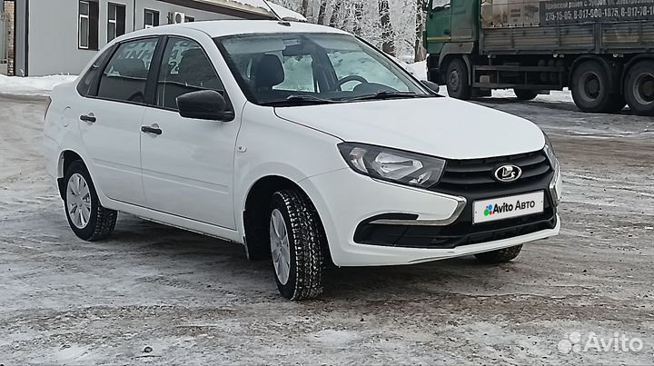 LADA Granta 1.6 МТ, 2022, 90 000 км