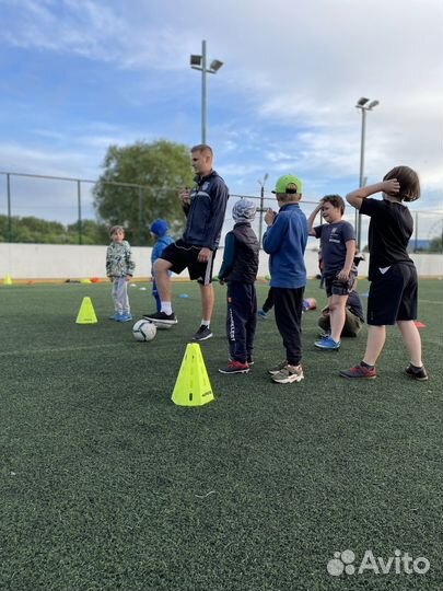 Школа футбола для детей и подростков
