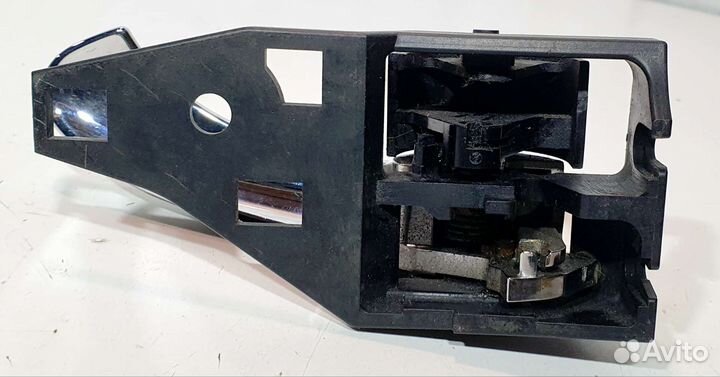 Ручка двери задняя левая внутренняя Toyota Rav 4