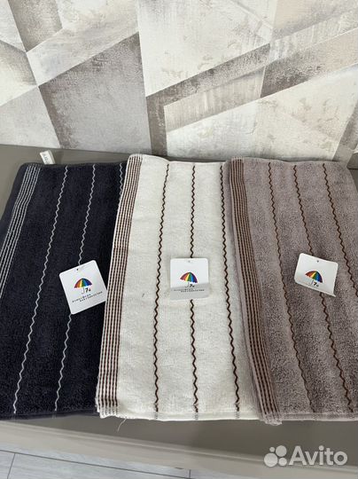 Новые банные полотенца