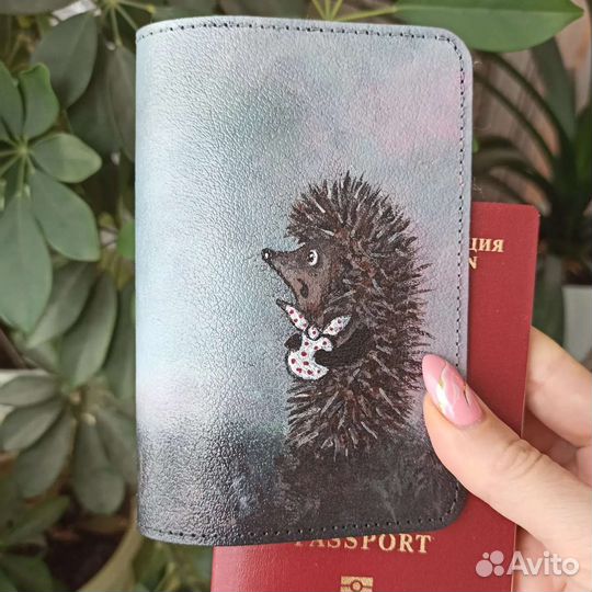 Обложка на паспорт, ручная роспись
