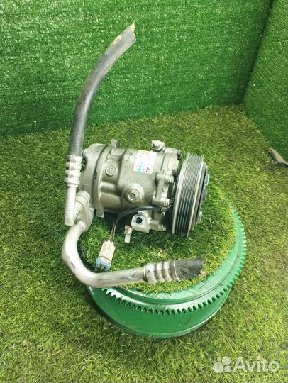 Компрессор кондиционера 24461719 Opel Corsa C