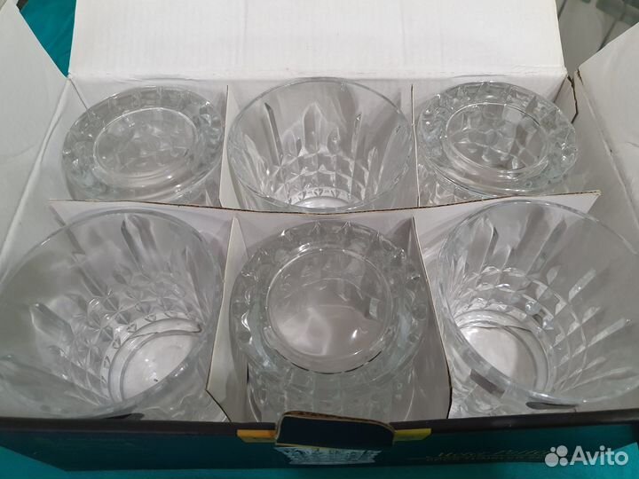Стаканы для напитков большие. Хрусталь