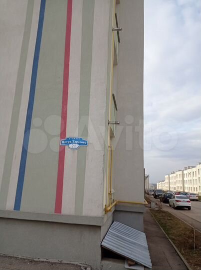 2-к. квартира, 55 м², 1/3 эт.