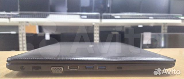 Asus X555Y/A8 7410/8GB/R5 M320/1000GB/15.6