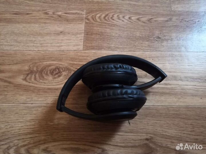 Беспроводные наушники