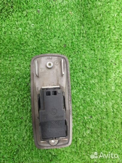 Кнопка стеклоподъемника задняя левая Jaguar Xf