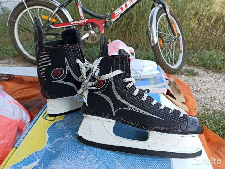 Коньки хоккейные барс