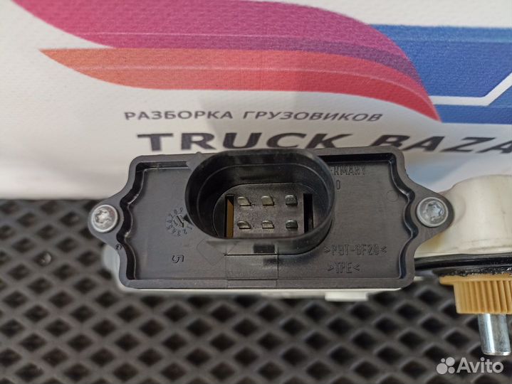 Моторчик стеклоподъемника правый