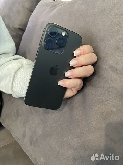 iPhone 15 Pro, 128 ГБ