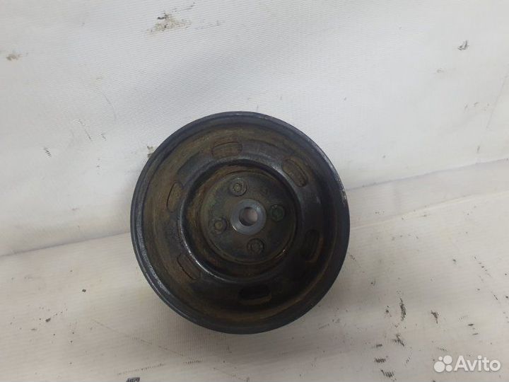 Шкиф коленвала Volkswagen Passat B5 седан 2000