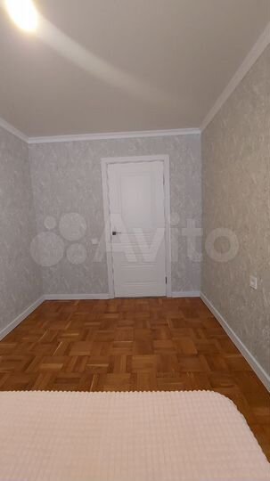 3-к. квартира, 80 м², 2/9 эт.