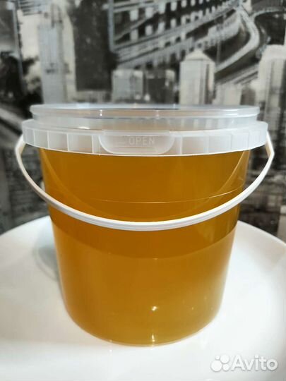 Белый донниковый мёд от частной пасеки