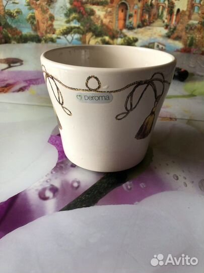 Кашпо горшок для цветов