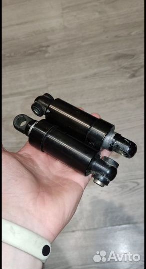 Задние амортизаторы на Kugoo m4 pro