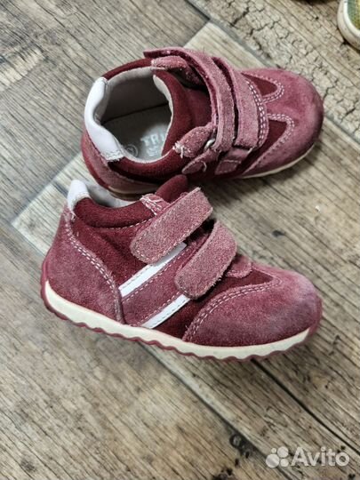 Обувь для девочки 22р