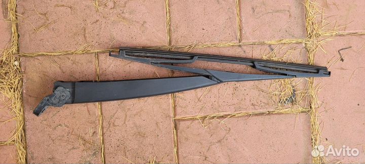 Поводок заднего дворника opel astra h