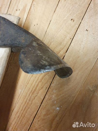 Тесло топор